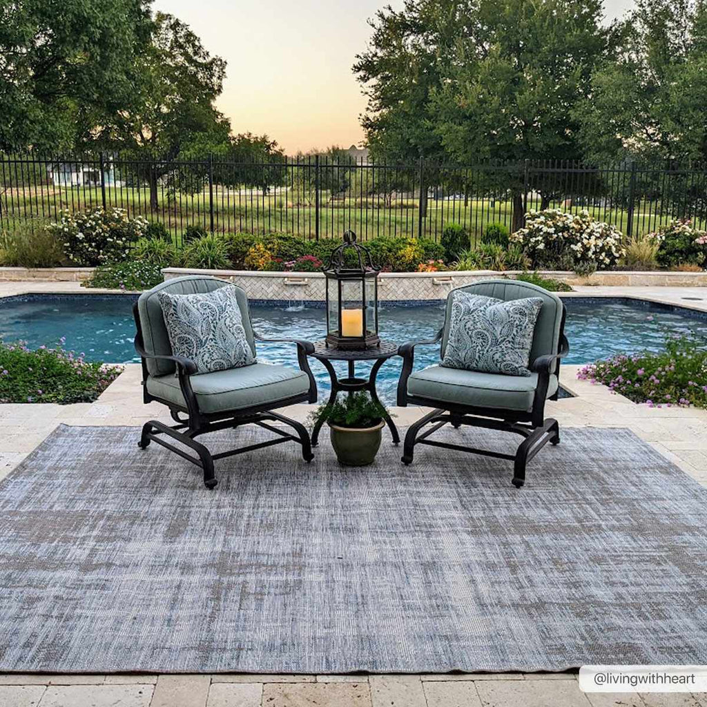 Hauteloom Manzanita MANZ Pale Blue Machine Made Polypropylene Rug