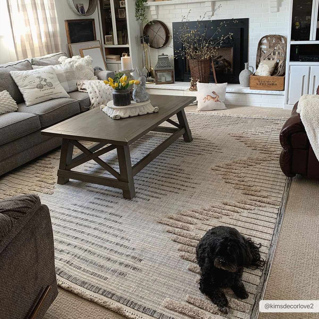 Hauteloom Maulawin MAULA Charcoal Machine Made Polyester Rug