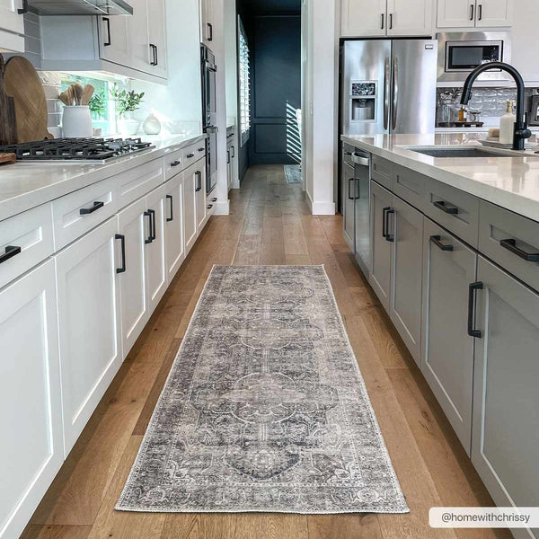 Hauteloom Mignon MIG Charcoal Machine Made Chenille-Polyester Rug