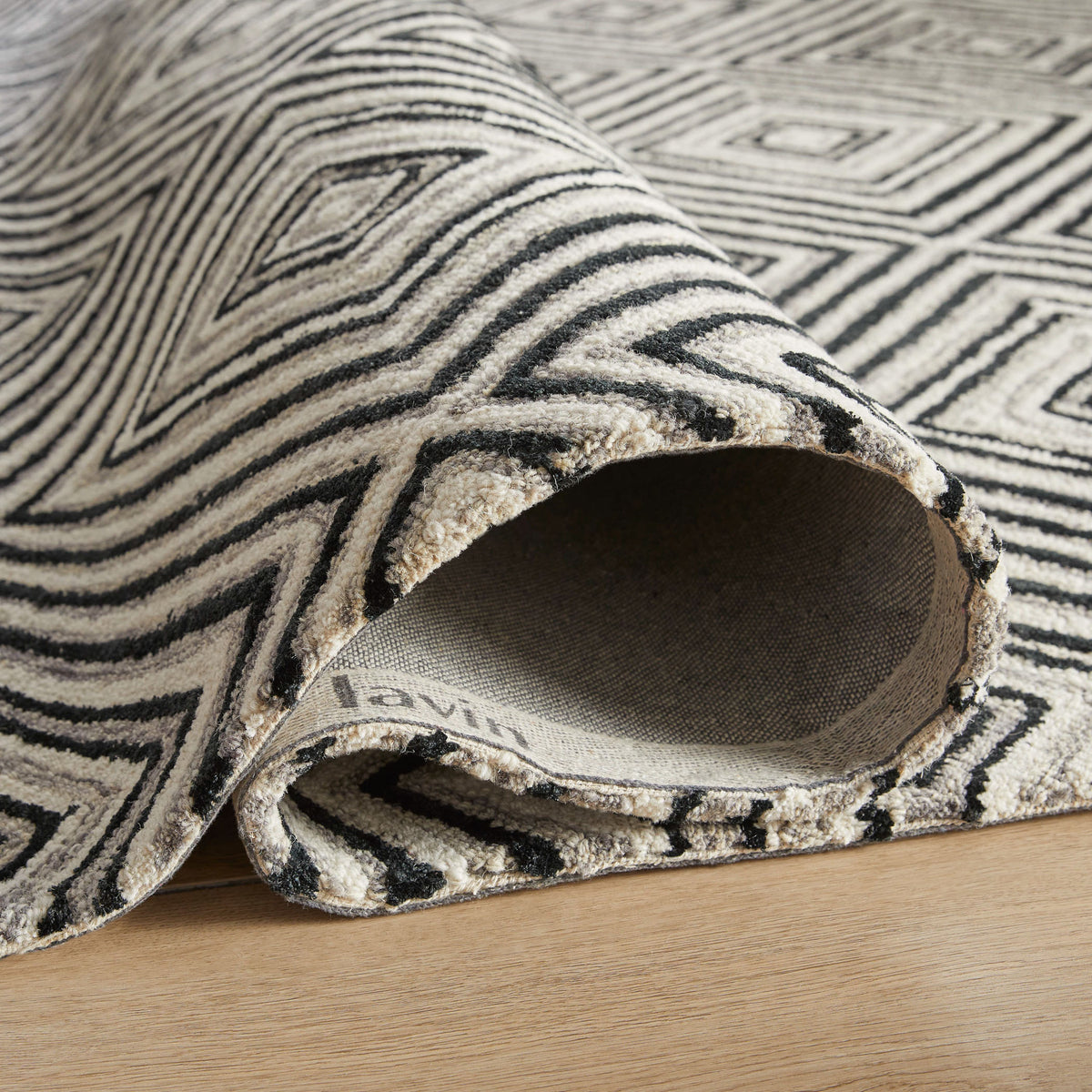 lavin vani n5023 black rug