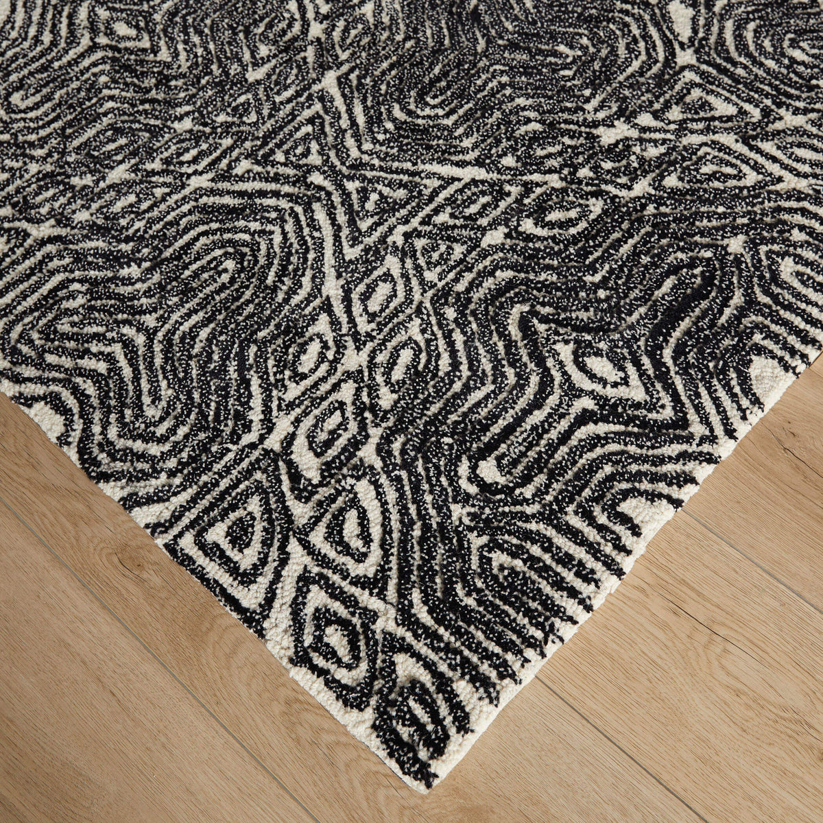 lavin mitra n5038 black rug