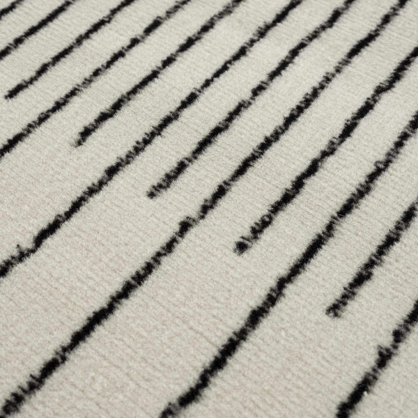 Hauteloom Angus ANGUS Black Machine Made Polypropylene Rug