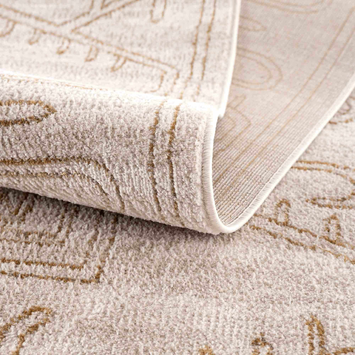 Hauteloom Limited Edition HPTKDIVYAA2 Cream Machine Made Polypropylene Rug