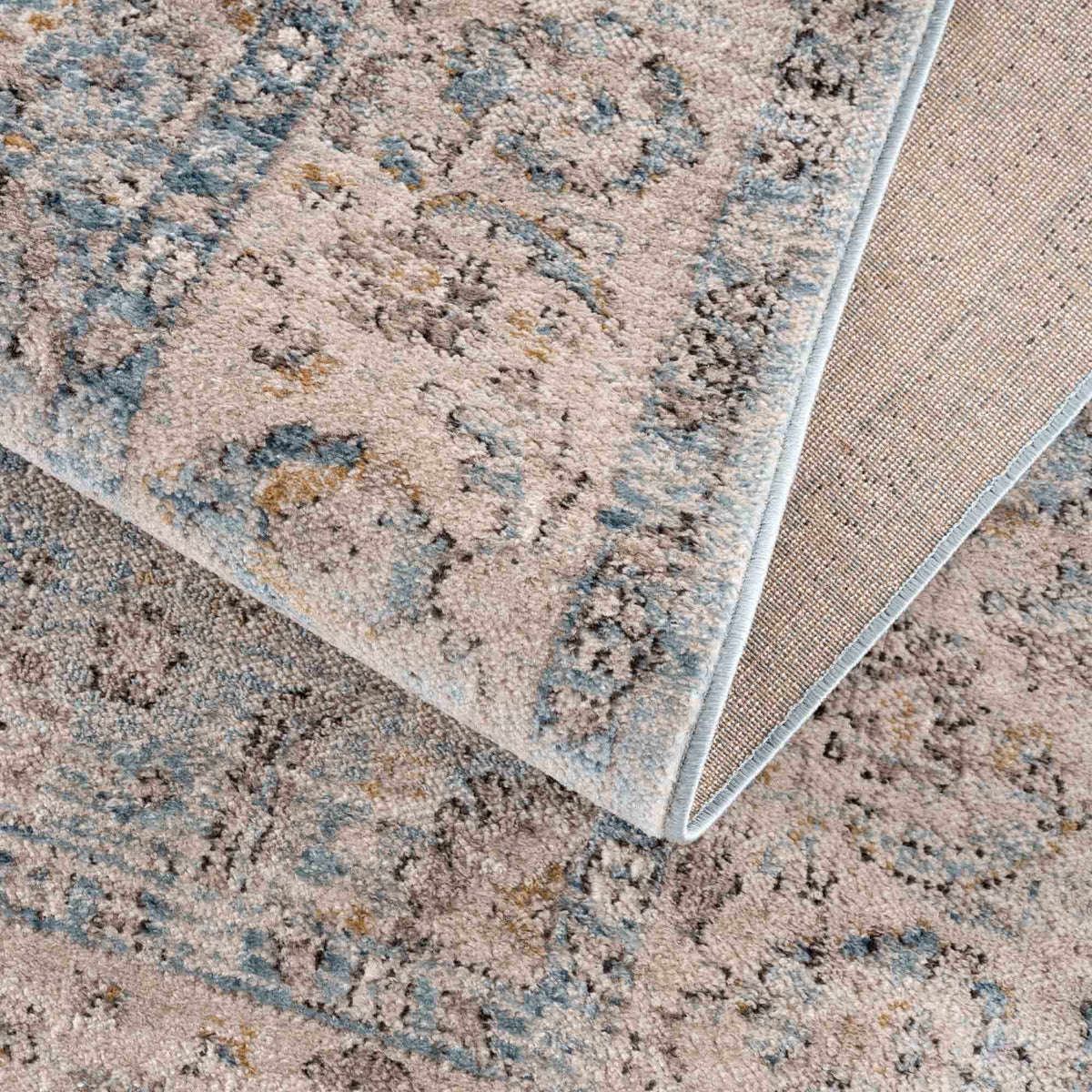 Hauteloom Anana HPTKANANAA2 Medium Gray Machine Made Polypropylene Rug