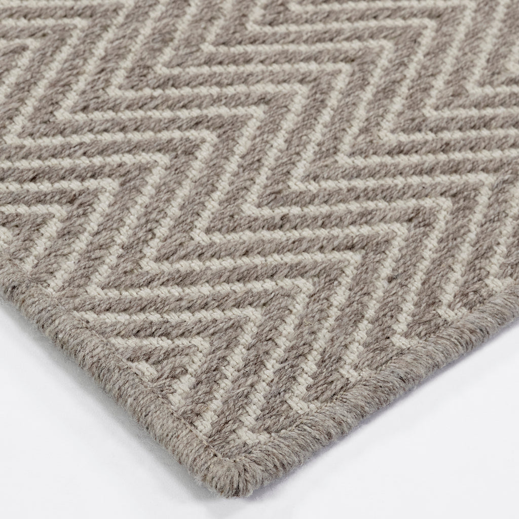 dalyn provo pv2 khaki rug
