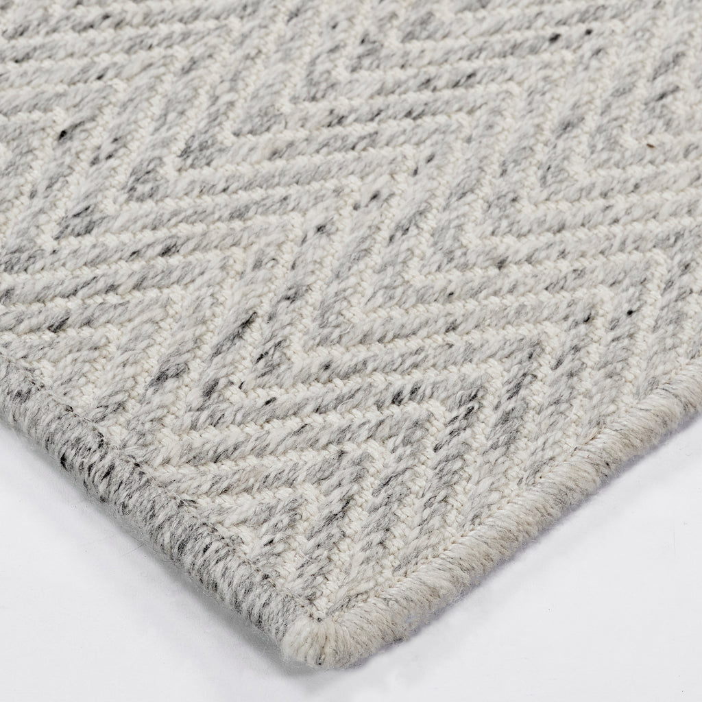 dalyn provo pv2 silver rug