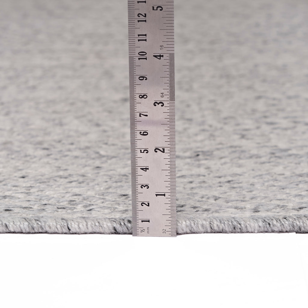 dalyn provo pv2 silver rug