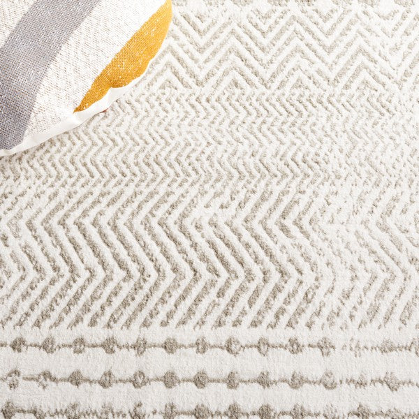 safavieh clearance pyramid pyr230a ivory rug