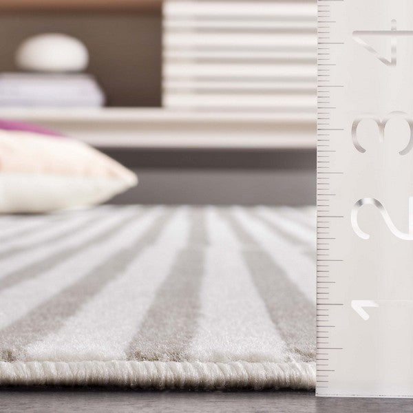 safavieh clearance pyramid pyr243a ivory rug