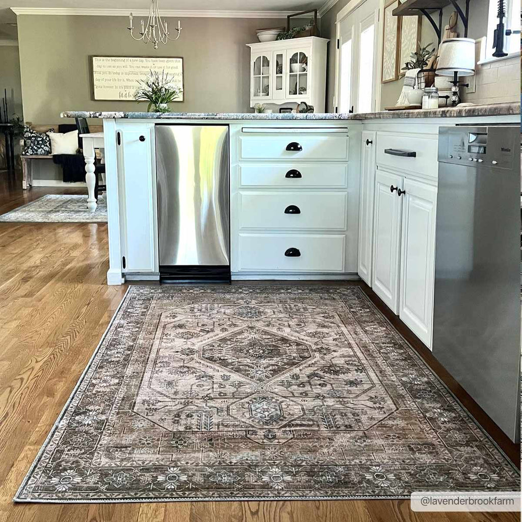 Hauteloom Progress PROGR Ice Blue Machine Made Polyester Rug