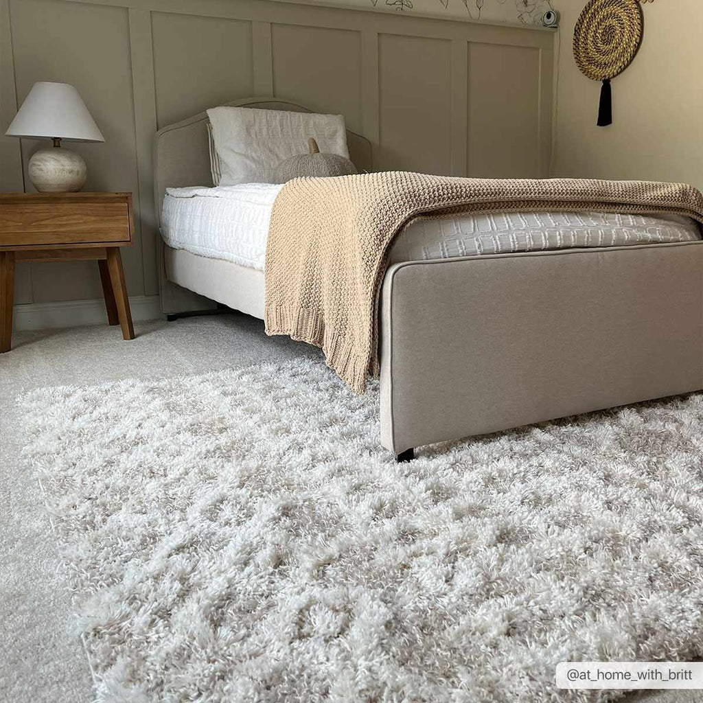 Hauteloom Prompton PROM Cream Machine Made Polypropylene Rug