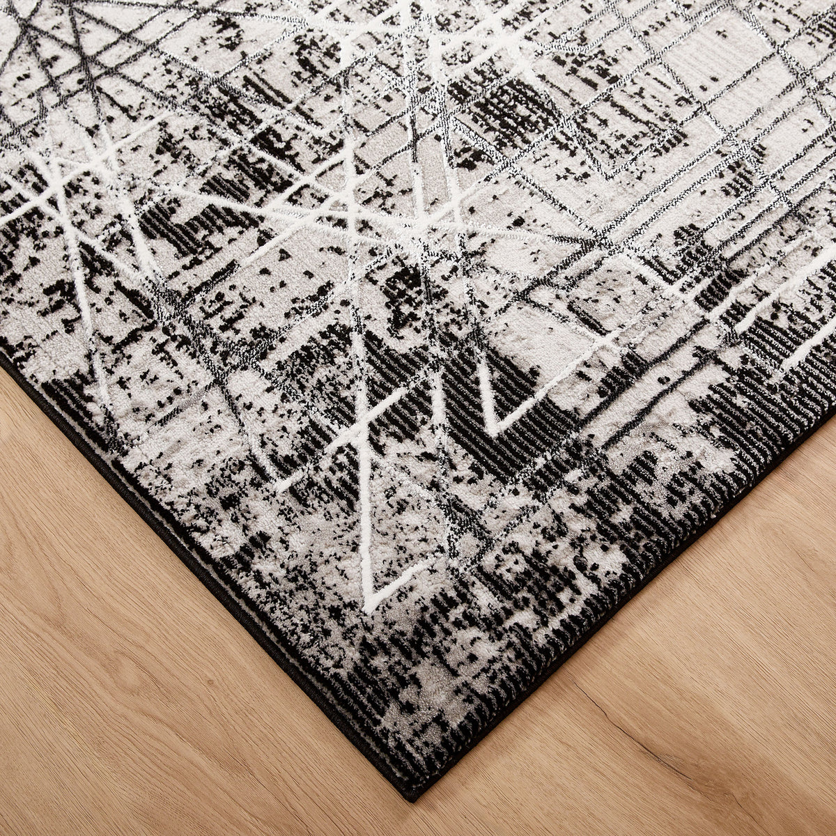 lavin seisa r1004 black rug