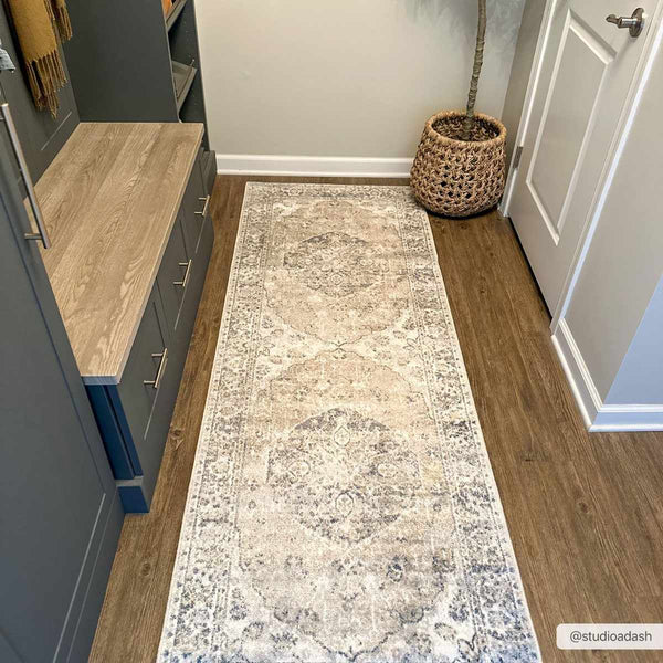 Hauteloom Rudo SLLIRUDOAA1 Light Brown Machine Made Polyester Rug