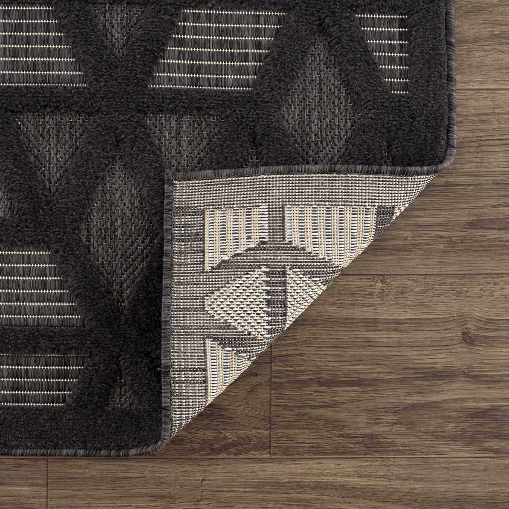 Hauteloom Nuri SSAMNURICA1 Black Machine Made Polypropylene Rug