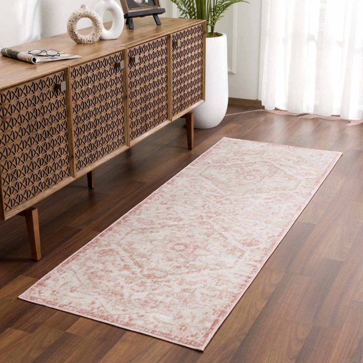 Hauteloom Leonora LNREL Cream Machine Made Polypropylene Rug
