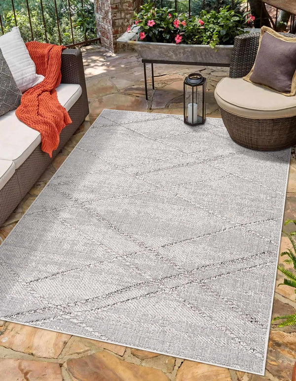 Hauteloom Limited Edition HSSOBAQERA2 Taupe Machine Made Polypropylene Rug
