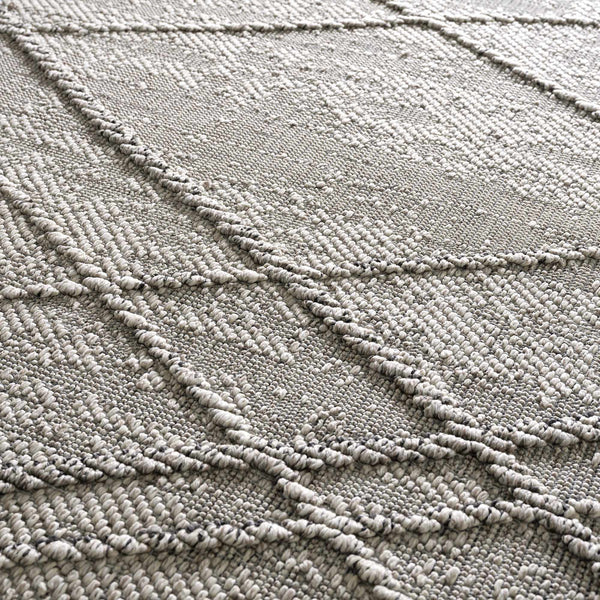 Hauteloom Limited Edition HSSOBAQERA2 Taupe Machine Made Polypropylene Rug
