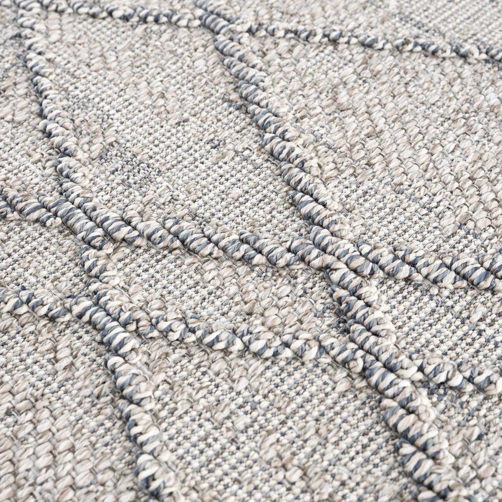 Hauteloom Baqer HSSOBAQERA3 Taupe Machine Made Polypropylene Rug