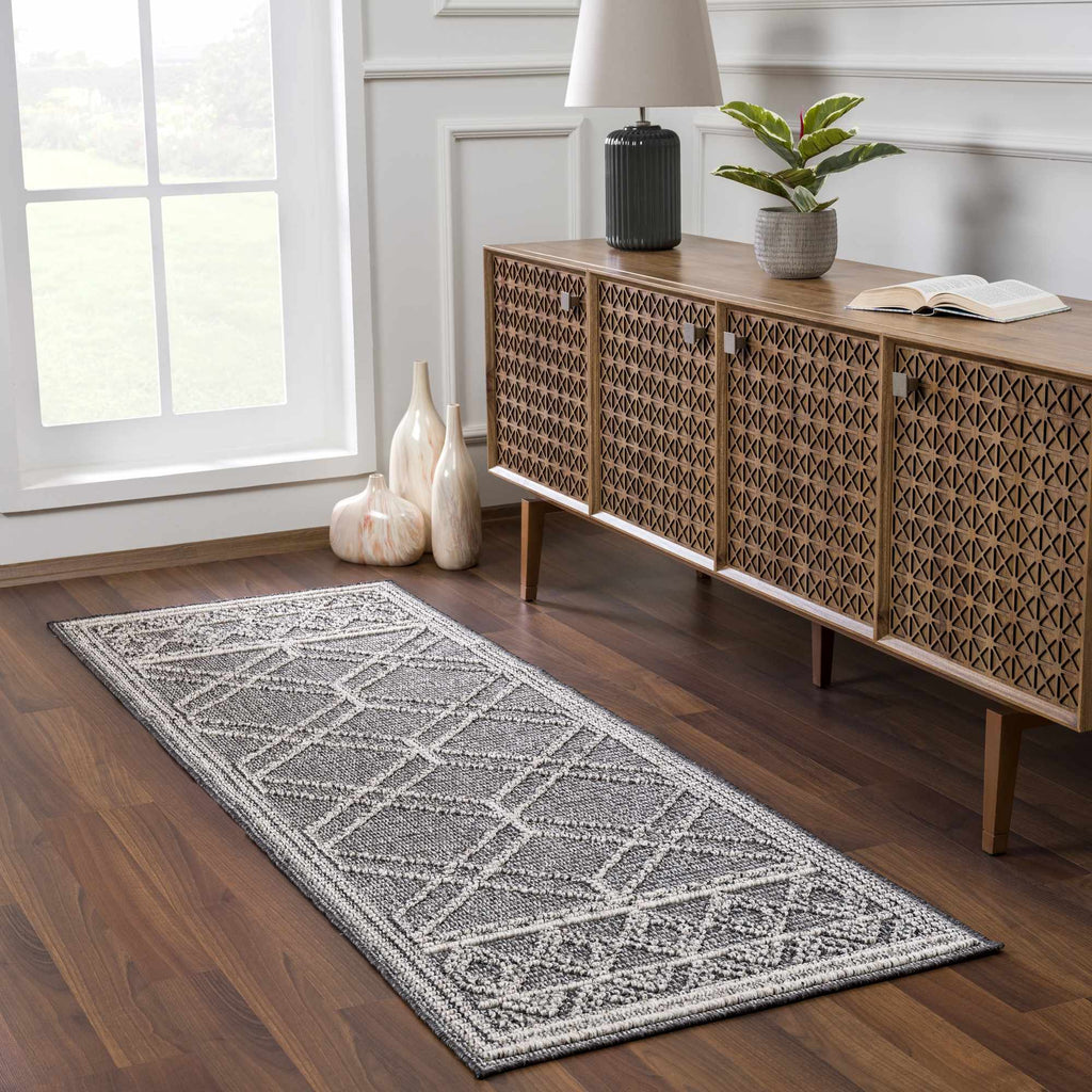 Hauteloom Limited Edition HSSODIAH8A1 Black Machine Made Polypropylene Rug
