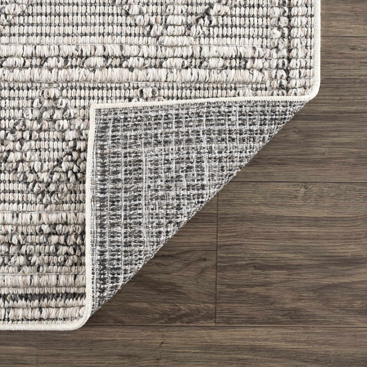 Hauteloom Diah HSSODIAH8A2 Beige Machine Made Polypropylene Rug