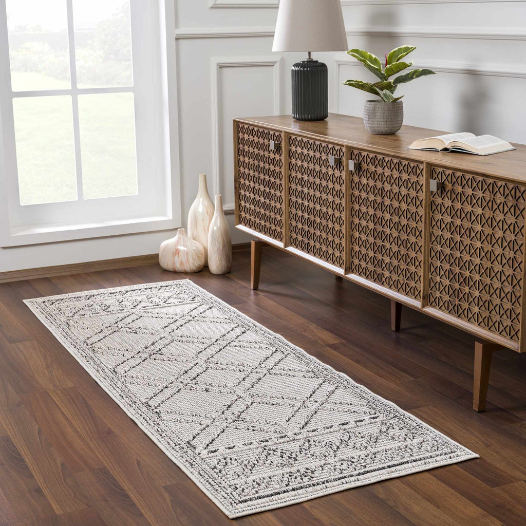 Hauteloom Diah HSSODIAH8A2 Beige Machine Made Polypropylene Rug