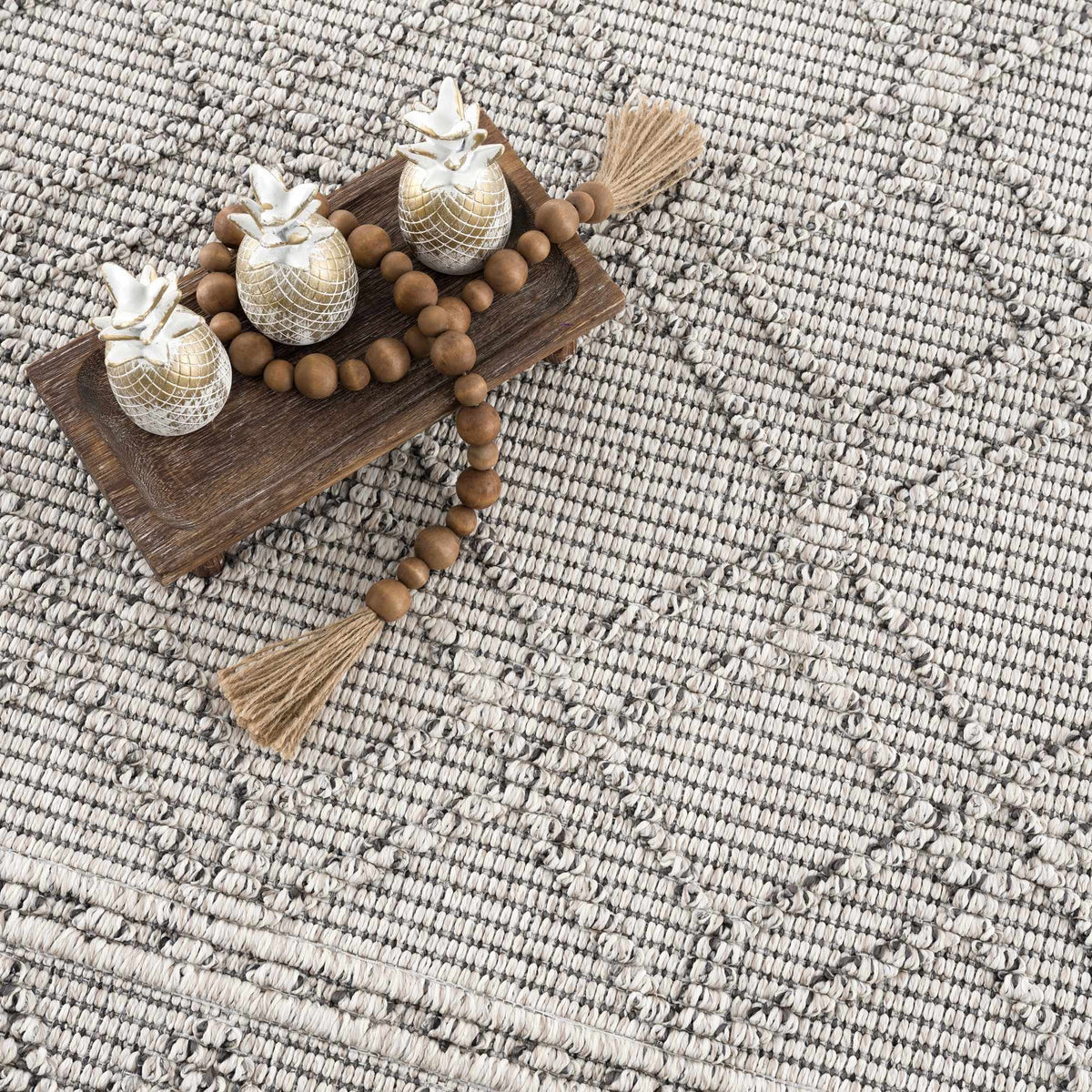 Hauteloom Diah HSSODIAH8A2 Beige Machine Made Polypropylene Rug