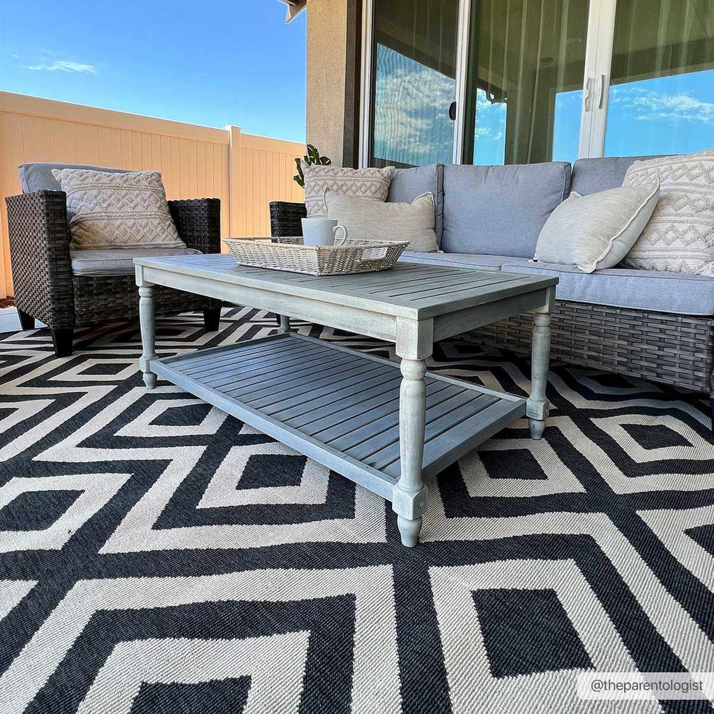 Hauteloom Spilsby SPIL Black Machine Made Olefin Rug