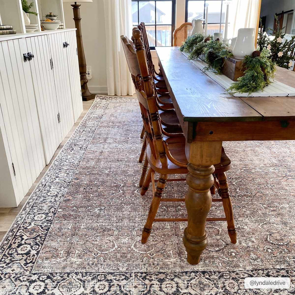 Hauteloom Jill JILL Dark Brown Machine Made Polyester Rug
