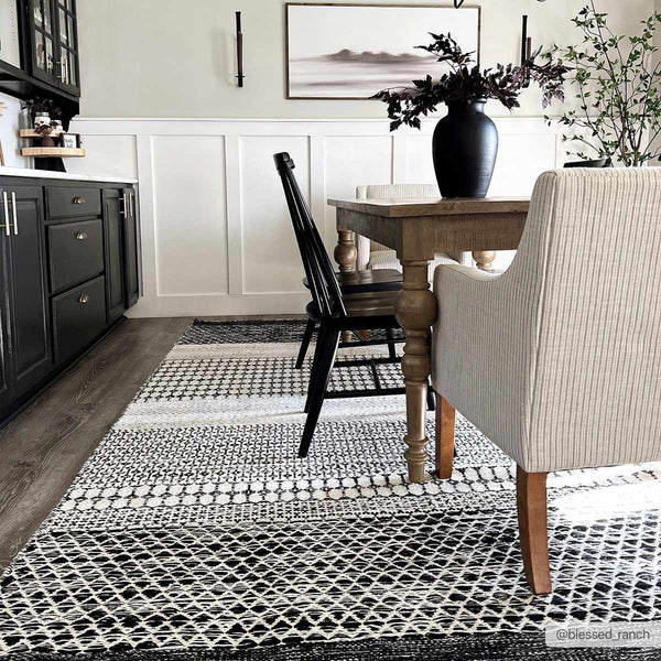 Hauteloom Tideswell TIDE Black Woven/Flatwoven Wool Rug