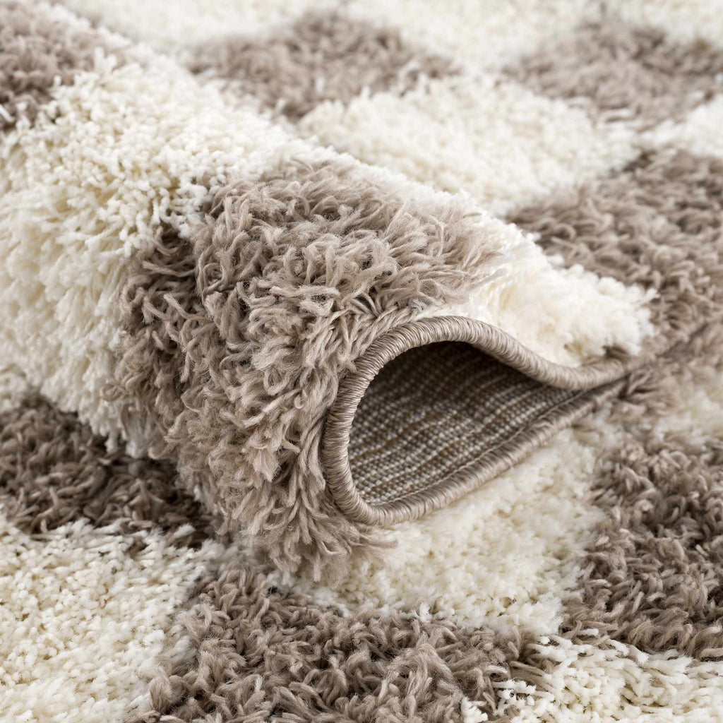 Hauteloom Atira SUSGATIRBA3 Cream Machine Made Polypropylene Rug