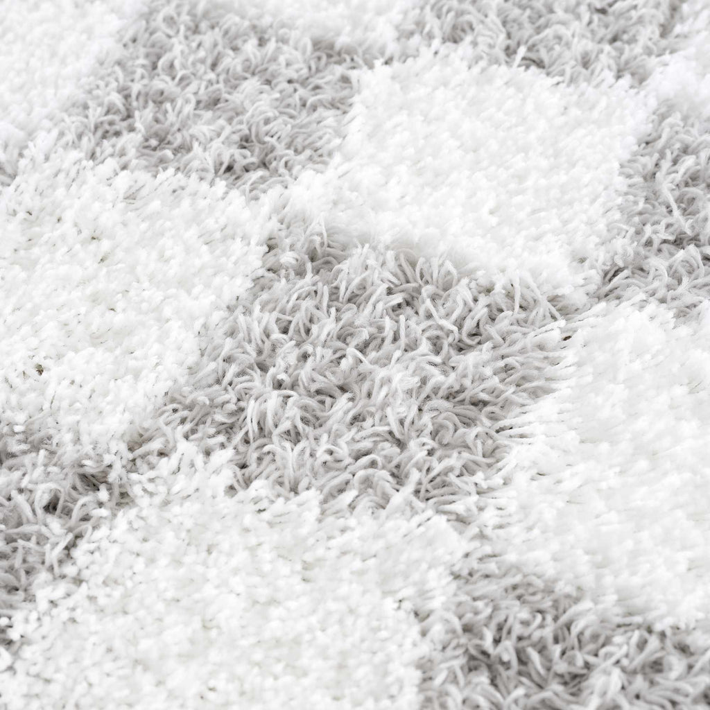 Hauteloom Atira SUSGATIRBA4 Light Gray Machine Made Polypropylene Rug