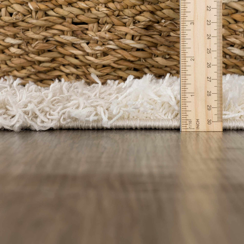 Hauteloom Atira SUSGATIRBA5 Cream Machine Made Polypropylene Rug