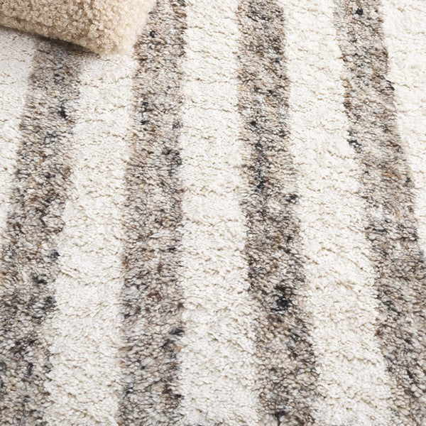 safavieh clearance vermont vrm220a ivory rug