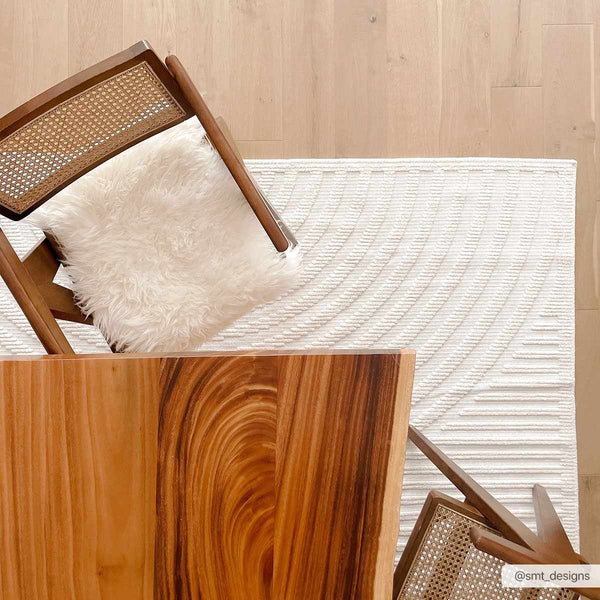 Hauteloom Deron SLYBDERONA1 White Machine Made Polypropylene Rug