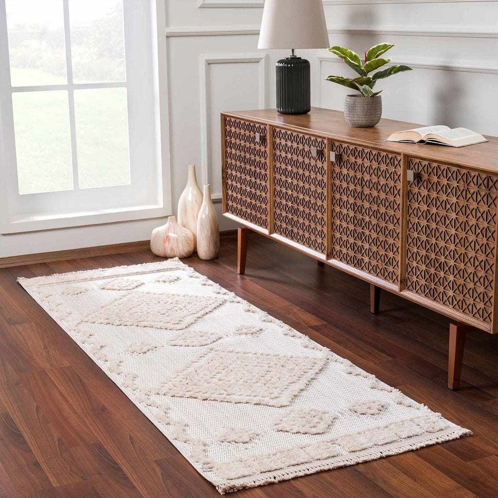 Hauteloom Rosales RSLS Cream Machine Made Polyester Rug