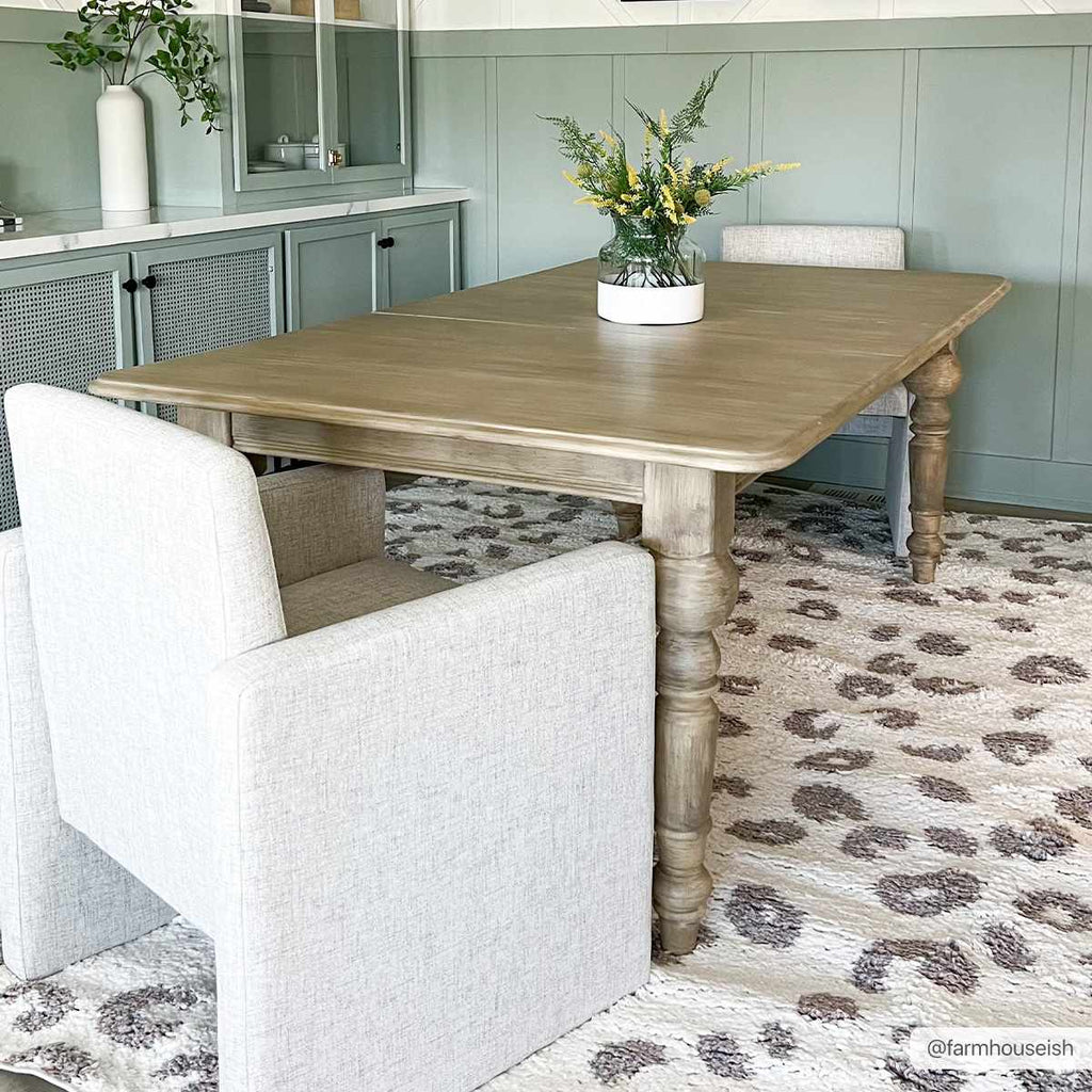 Hauteloom Zhen SBMMZHEN8A2 White Machine Made Polyester Rug
