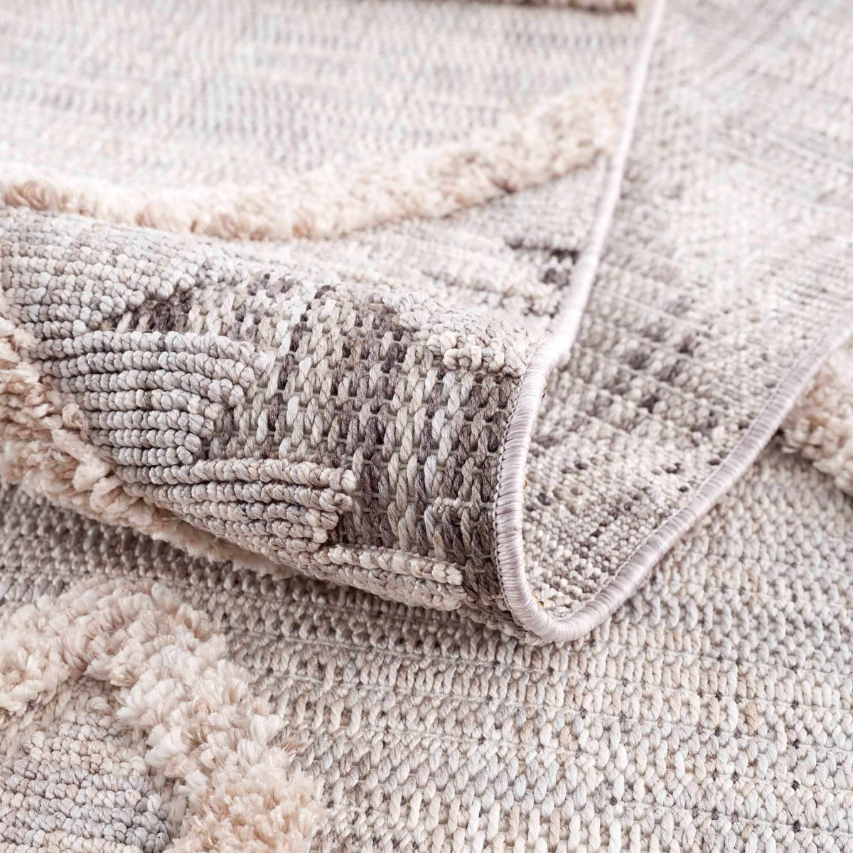 Hauteloom Serkomen HZRZSERKOA1 Gray Machine Made Polyester Rug