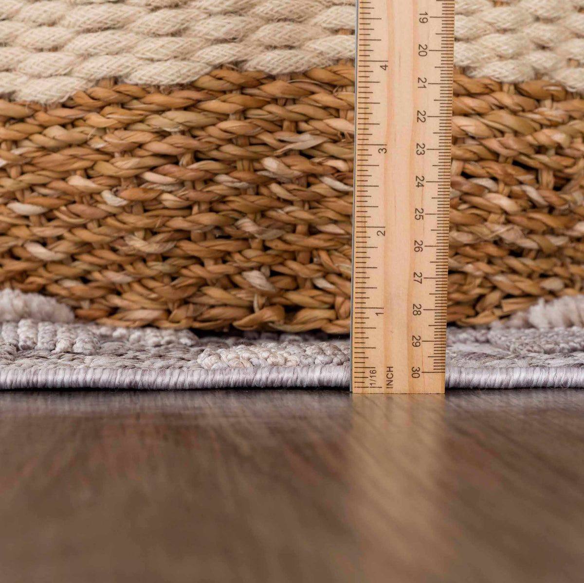 Hauteloom Serkomen HZRZSERKOA1 Gray Machine Made Polyester Rug