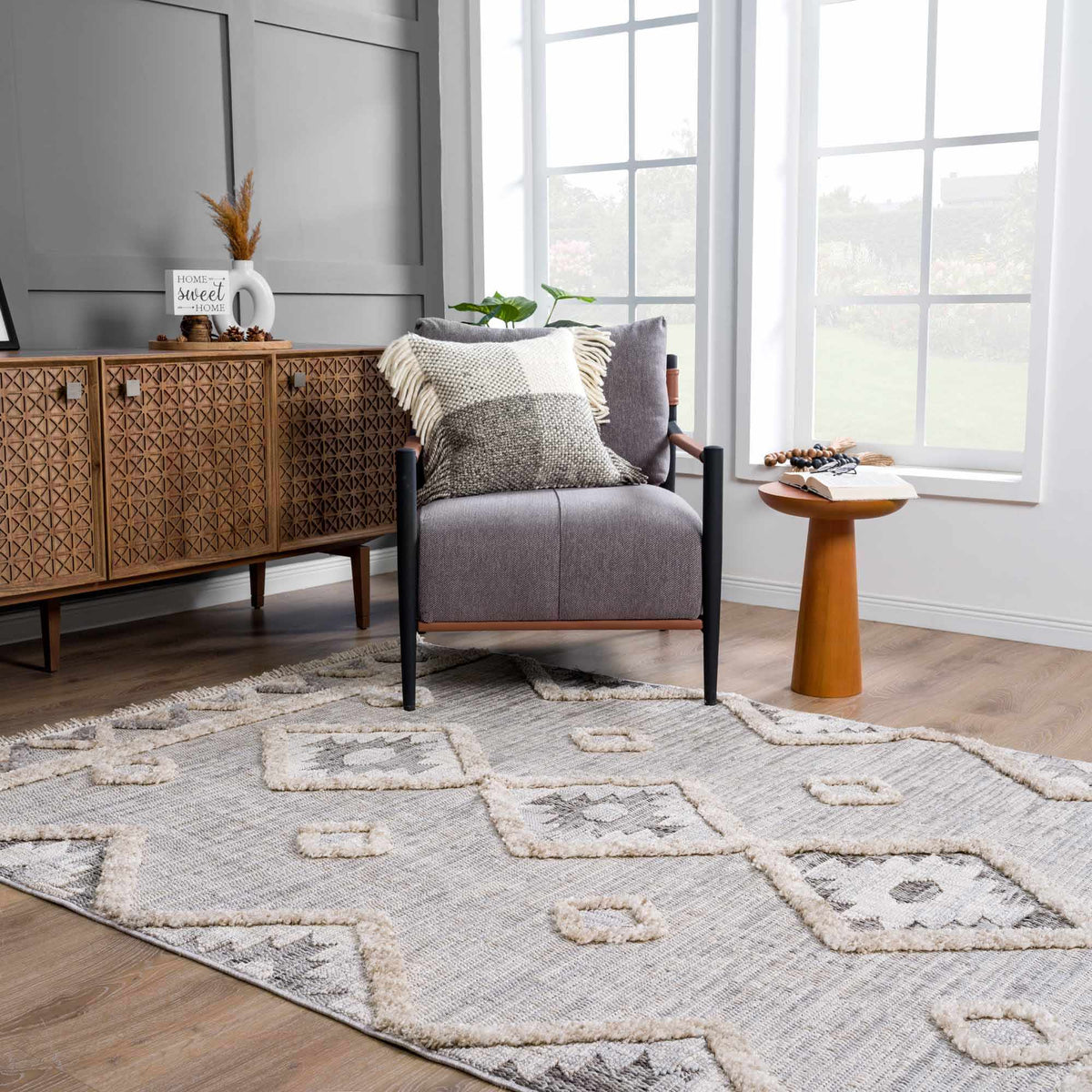 Hauteloom Serkomen HZRZSERKOA1 Gray Machine Made Polyester Rug