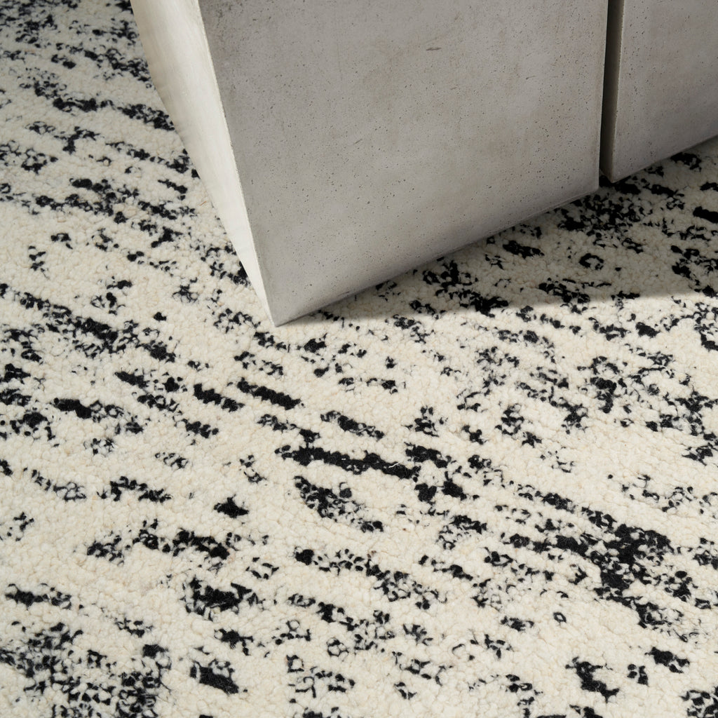 nourison ck042 billows bil01 ivory black rug