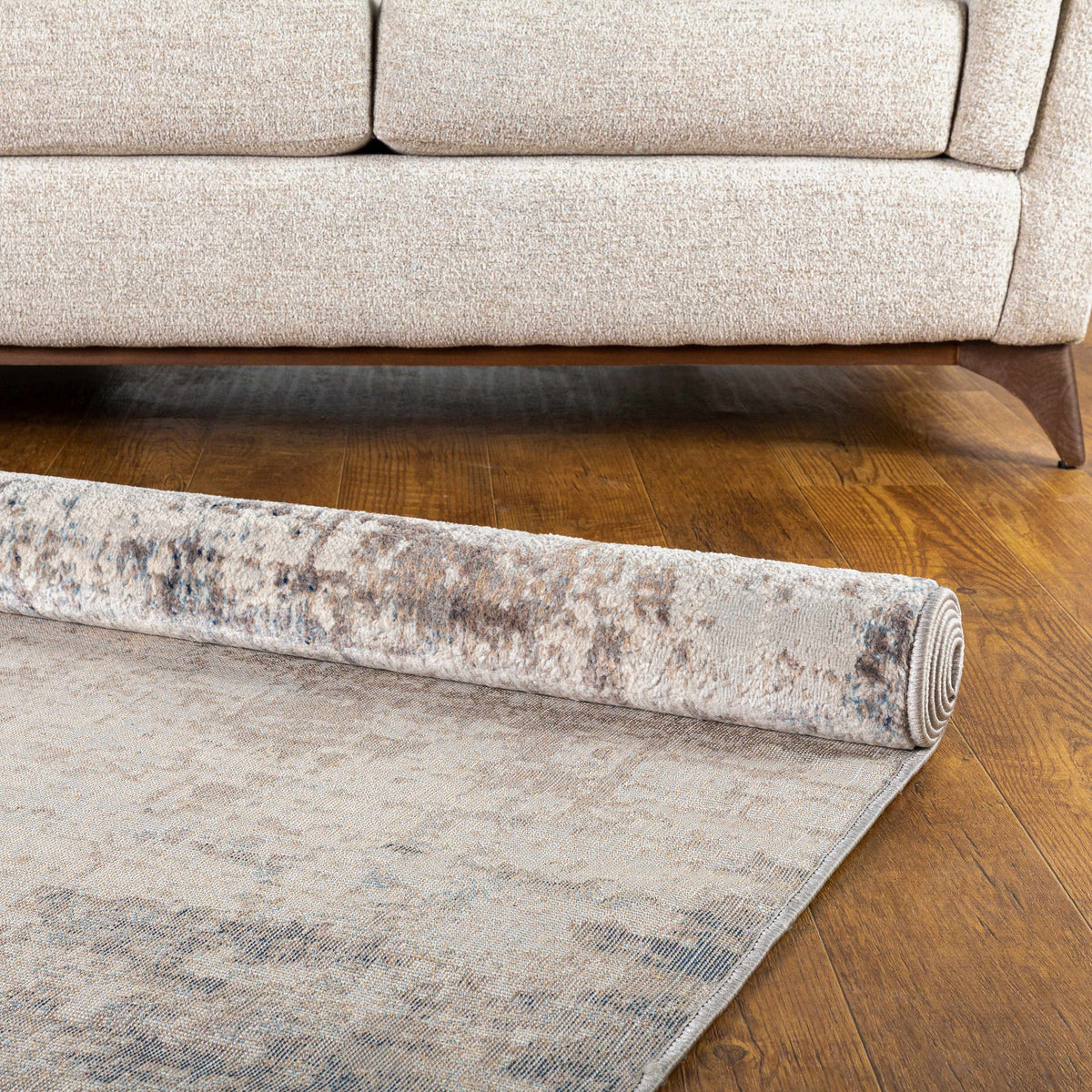Hauteloom Alcove ALCOV Light Gray Machine Made Polypropylene Rug