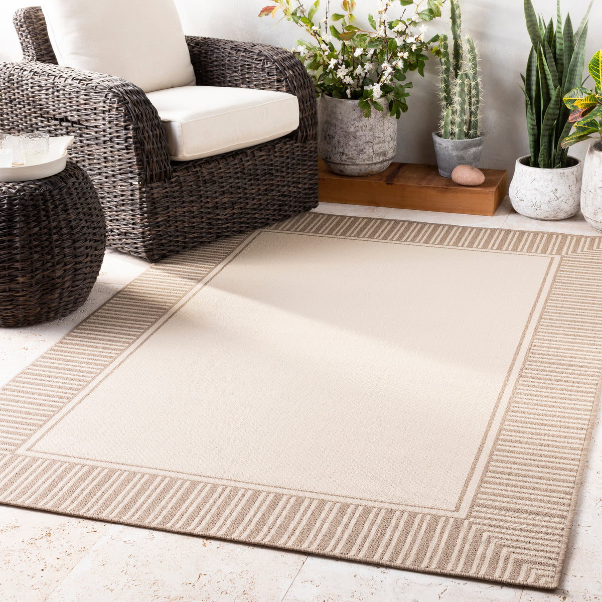 Surya Closeout Alfresco ALF-9685 Cream Rug