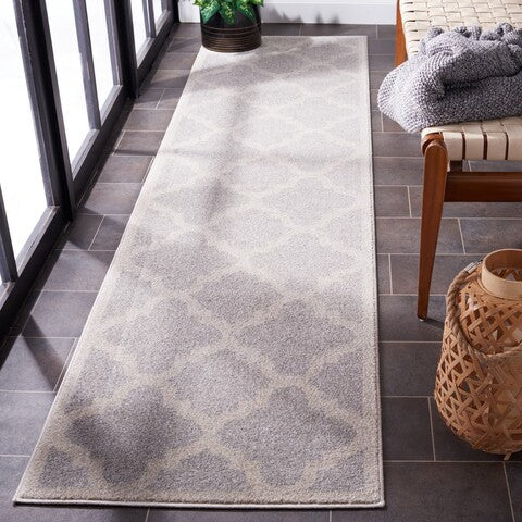 safavieh clearance amherst amt423b light grey rug