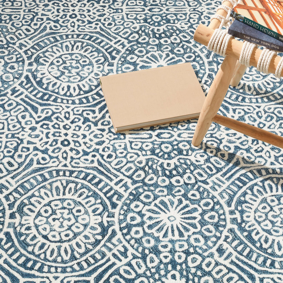 dash albert temple da2056 ink rug