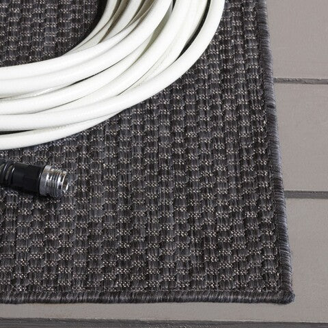 safavieh clearance beach house bhs260z black rug