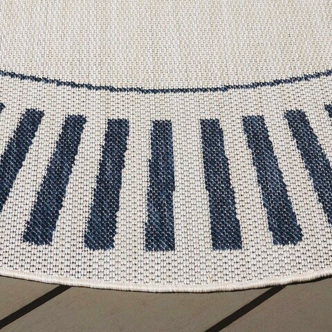 Safavieh Clearance Beach House BHS420N Ivory Rug