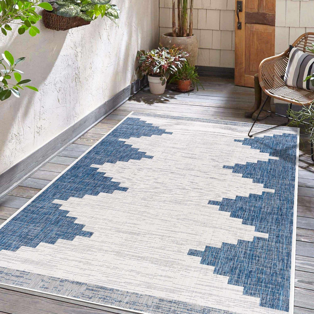Hauteloom Billinghay BLLWR Navy Machine Made Polypropylene Rug