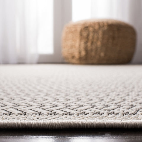 safavieh clearance bermuda bmu811b cream rug