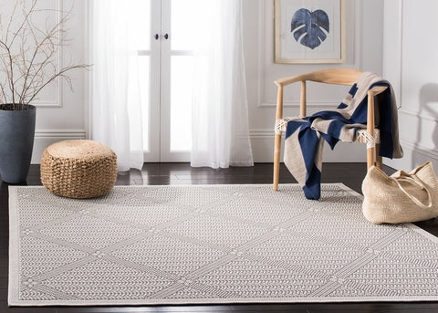 safavieh clearance bermuda bmu811b cream rug