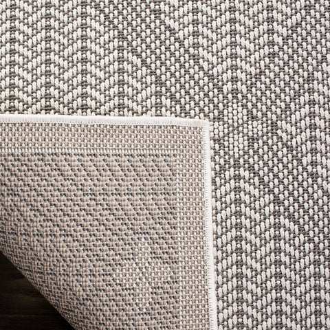 safavieh clearance bermuda bmu811b cream rug